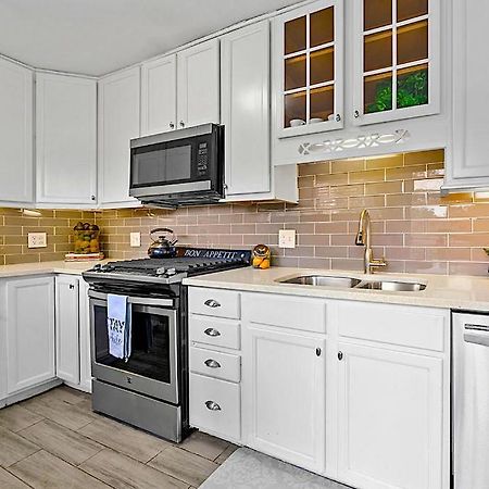 Goodkarma Rentals Refreshed Smyrna Home Near Battery Atl Half Mile To Interstate Atlanta Exterior photo